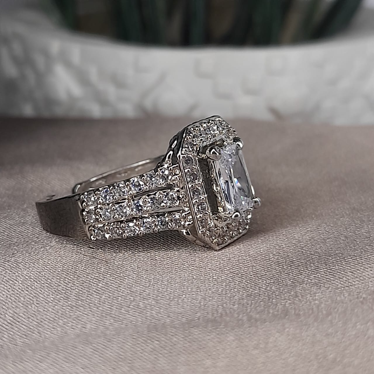 Classic Zircon Crystal Ring for Women Elegant Adjustable Fashion Jewellery