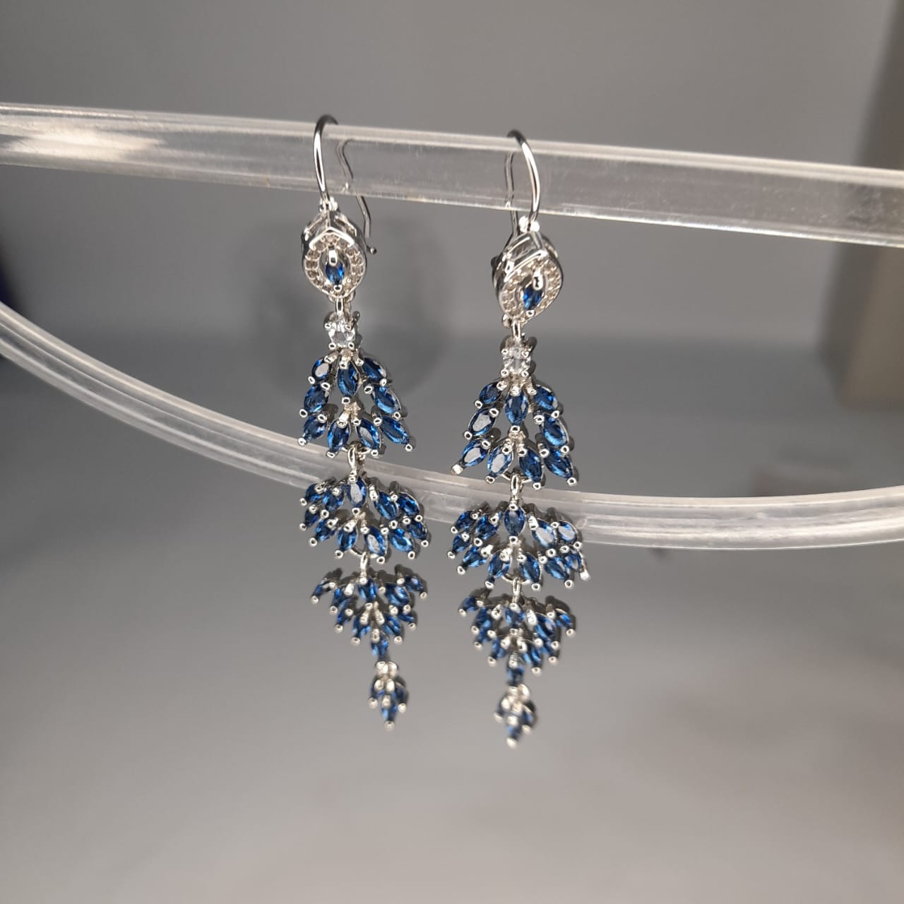 Sparkling Zircon Stone Earrings – Elegant & Dazzling Jewelry
