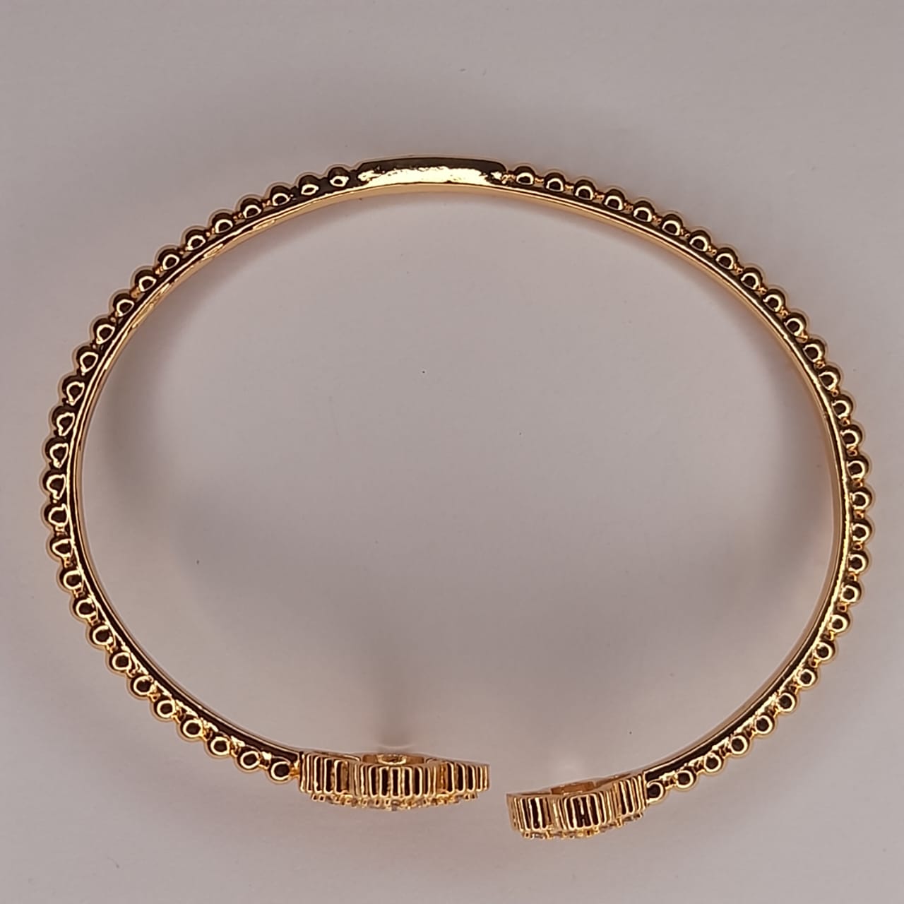 Stylish Single Pc Bangle – Elegant Jewelry for Women