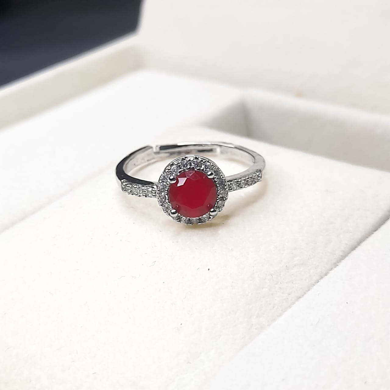 Elegant Zircon Ring for Women – Stylish Adjustable Fashion Jewellery for Engagement, Party & Daily Wear