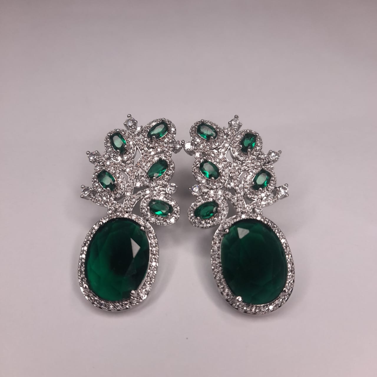 Elegant Zircon Green Stones Earrings