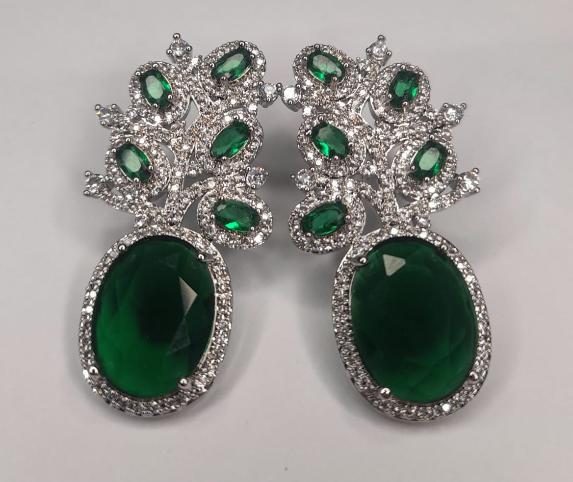 Elegant Zircon Green Stones Earrings