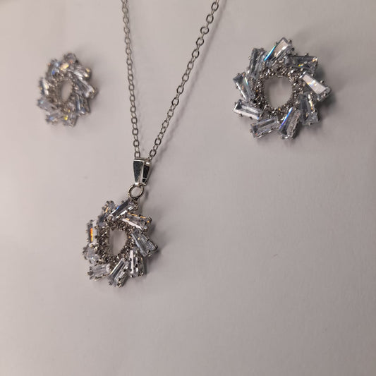 Silver Chain Crystal Zircon Necklace Set for Girls & Women – Stylish Fashion Jewellery