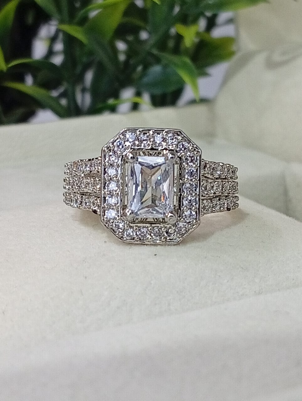 Luxury Silver Ring for Girls & Women – Elegant Fashion Jewellery