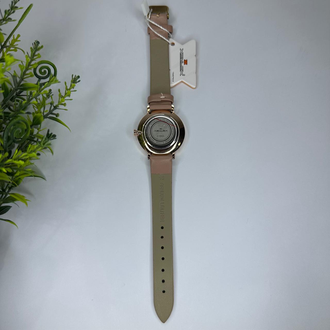 Elegant Beige Leather Strap Watch
