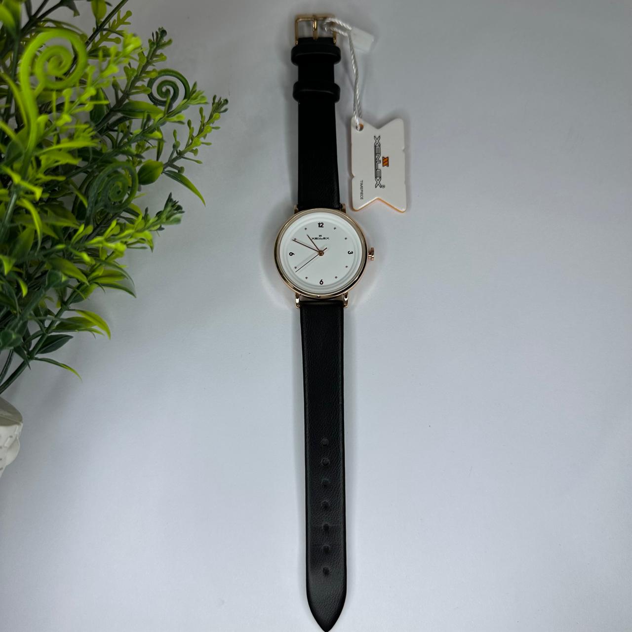 Elegant Beige Leather Strap Watch