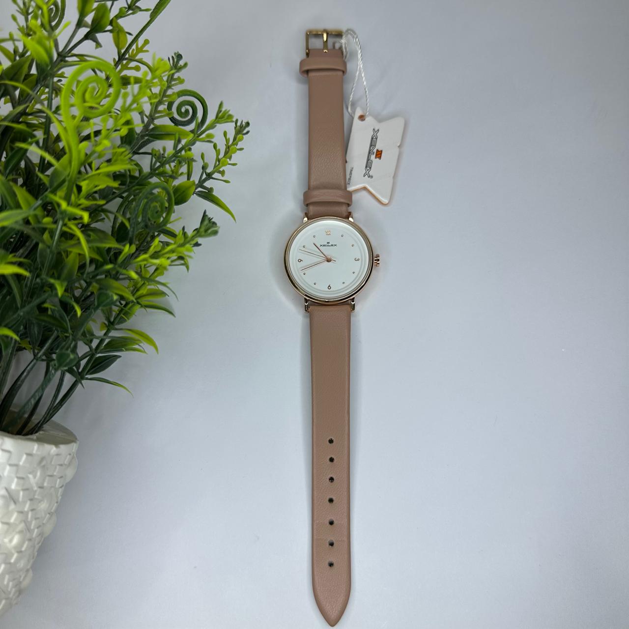 Elegant Beige Leather Strap Watch