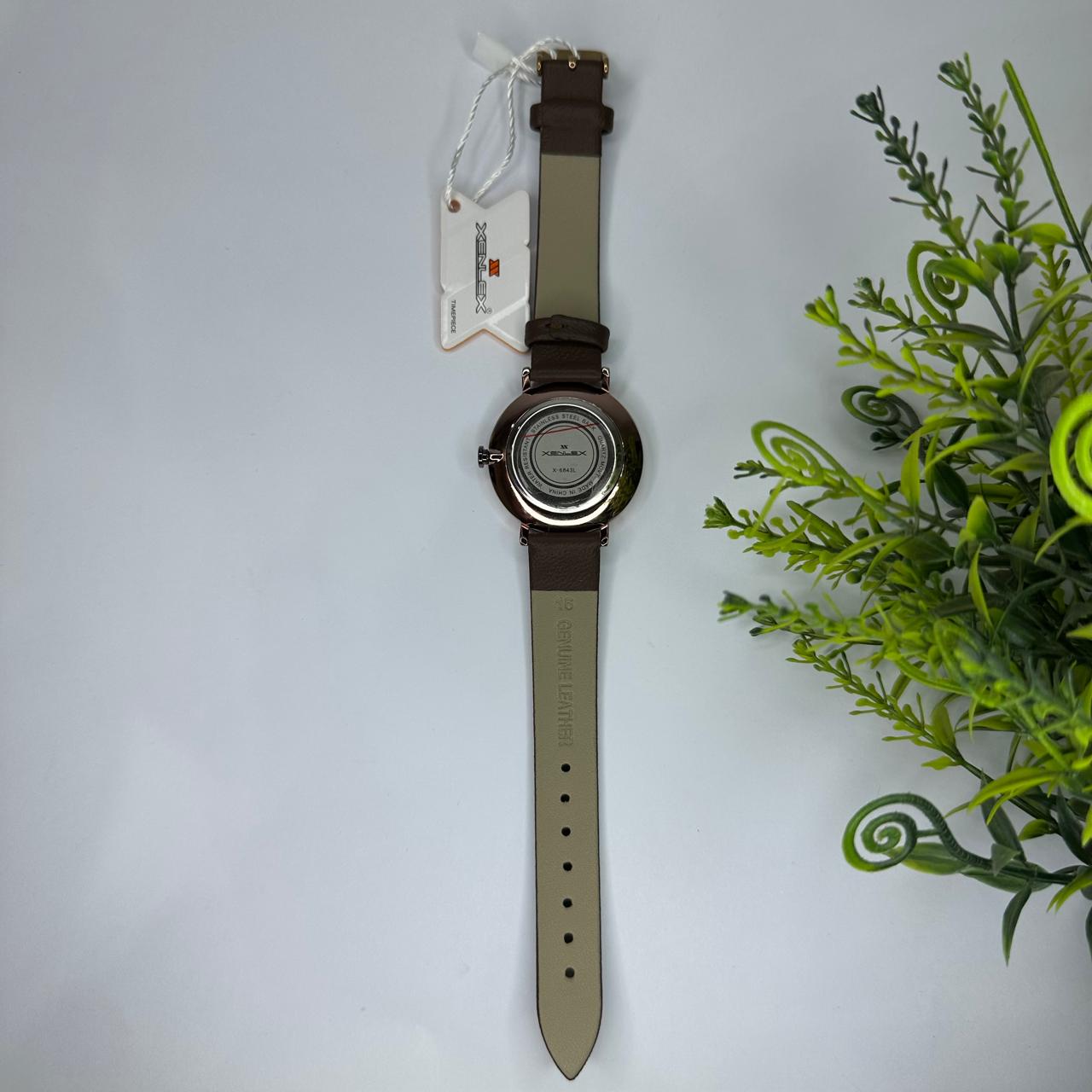 Elegant Dark Brown Leather Strap Watch – A Timeless Classic Xenlex Watch