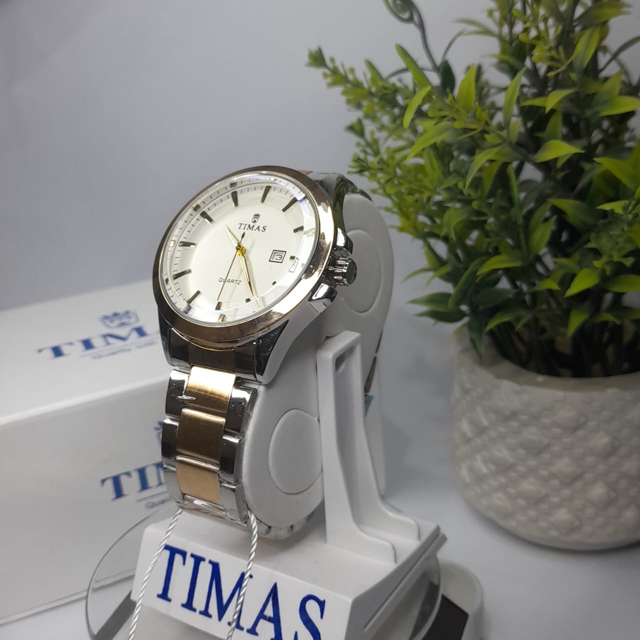Timas Men's Watch – Silver with Black Textured Dial